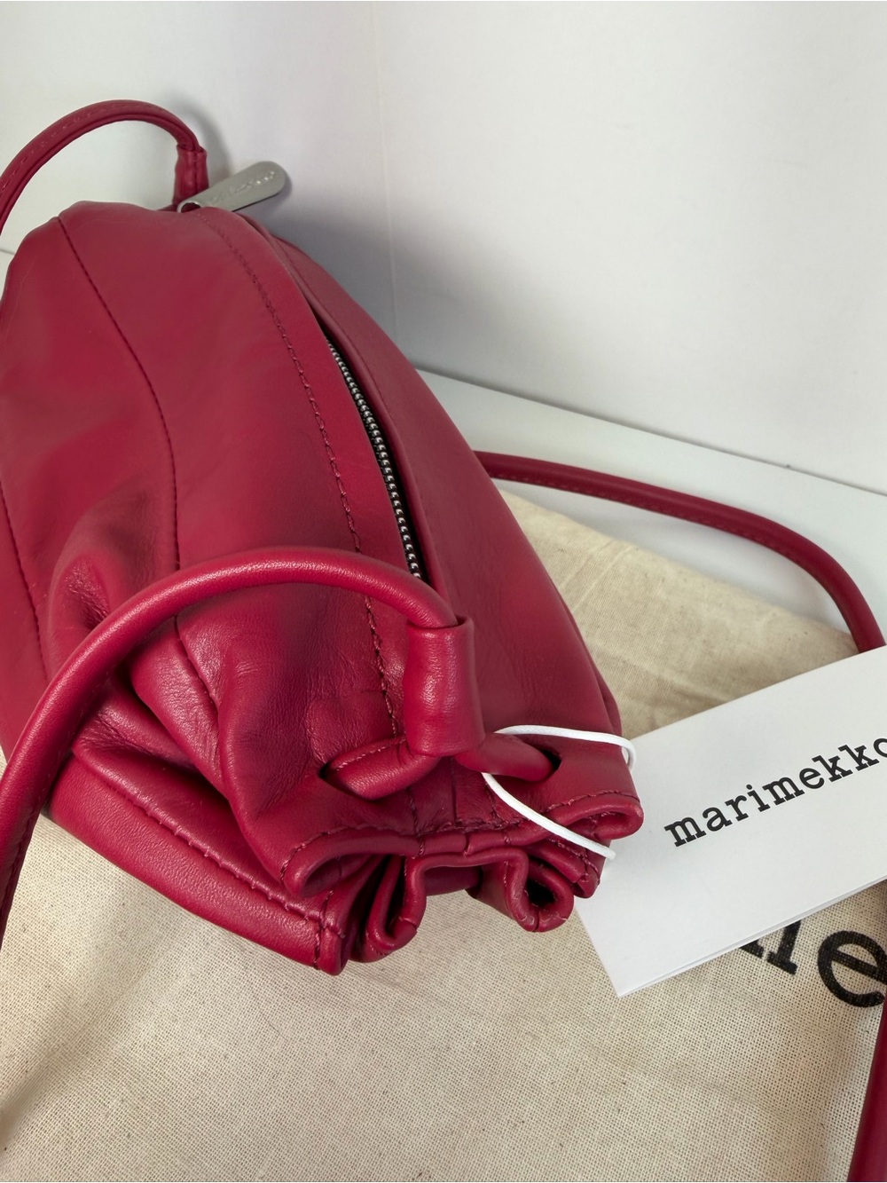 Marimekko Pikku Karla Raspberry Red Leather Shoulder Bag NWT Dust bag included - Picture 7 of 10